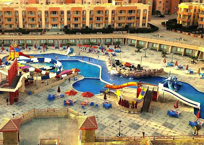 Vintro - Nozha Aqua Park Szálloda 4*