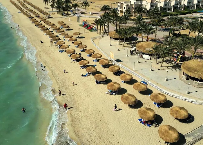 Vintro - Nozha Aqua Park Szálloda 4*