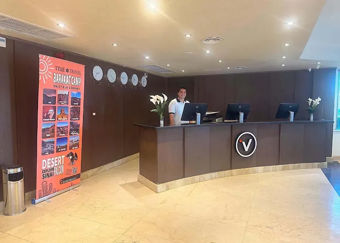 Vintro - Nozha Aqua Park Szálloda 4*